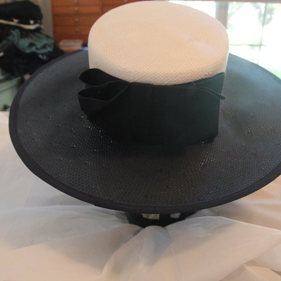 Hat wide brim navy blue & white with gold trim Size 7 (small to medium) - Picture 4 of 6